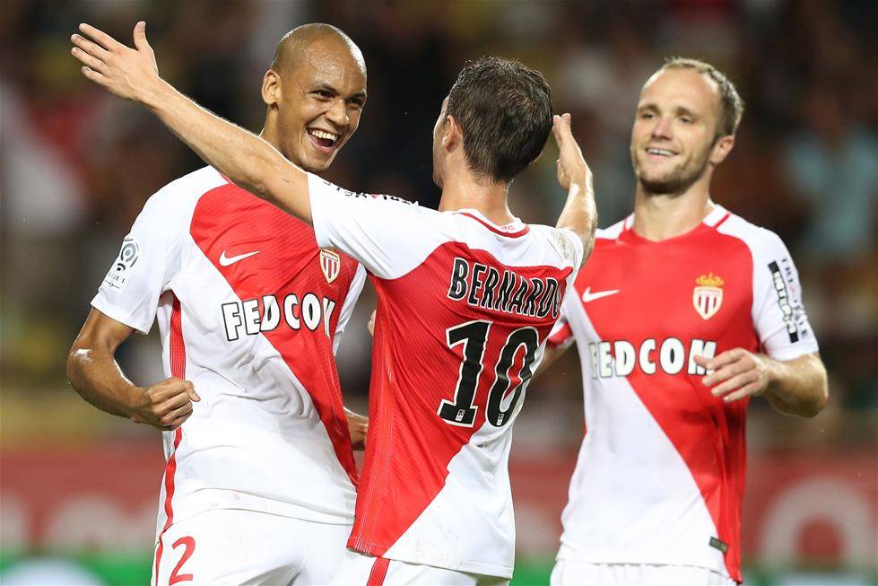 包含摩纳哥客场大捷，提升积分排名的词条